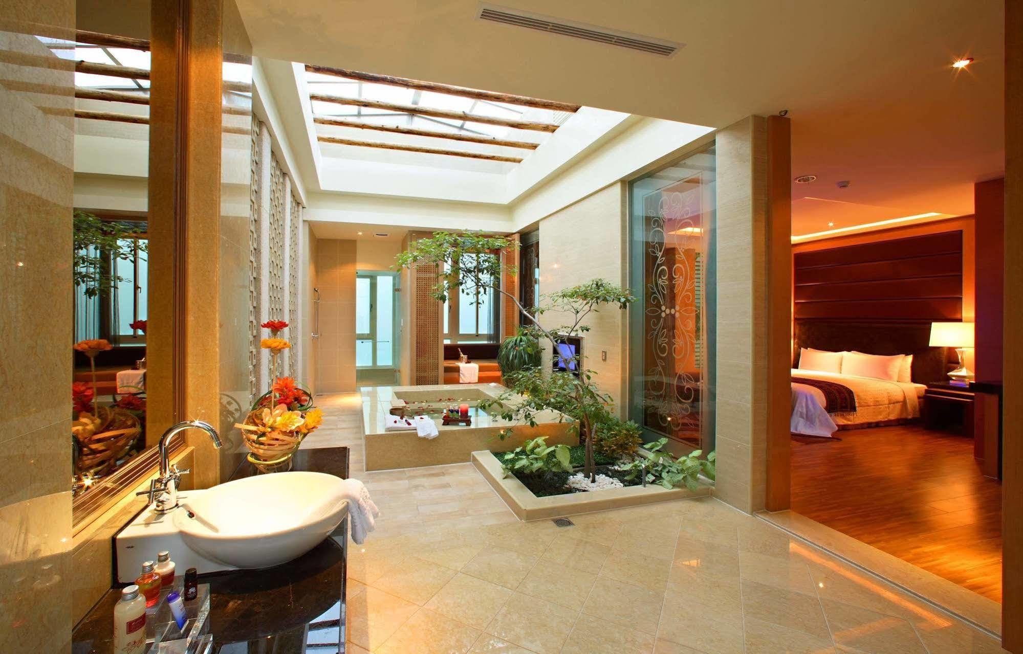 Changhua Laurel Boutique Motel Exterior photo